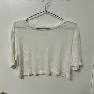 Aritzia Babaton Foundation Cropped Crew T-Shirt in white linen size XS worn once